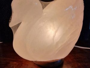 Lampada di sale "Cigno bianco"