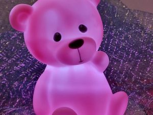 Luce notturna "Orsetto Rosa"